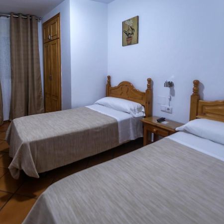 Hostal San Ramon Μαρμπέλλα Εξωτερικό φωτογραφία
