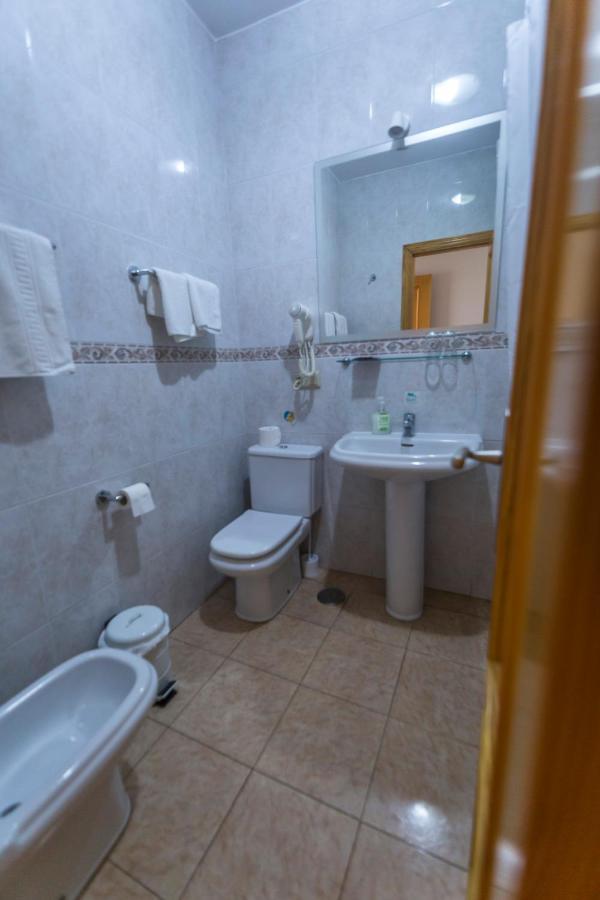 Hostal San Ramon Μαρμπέλλα Εξωτερικό φωτογραφία
