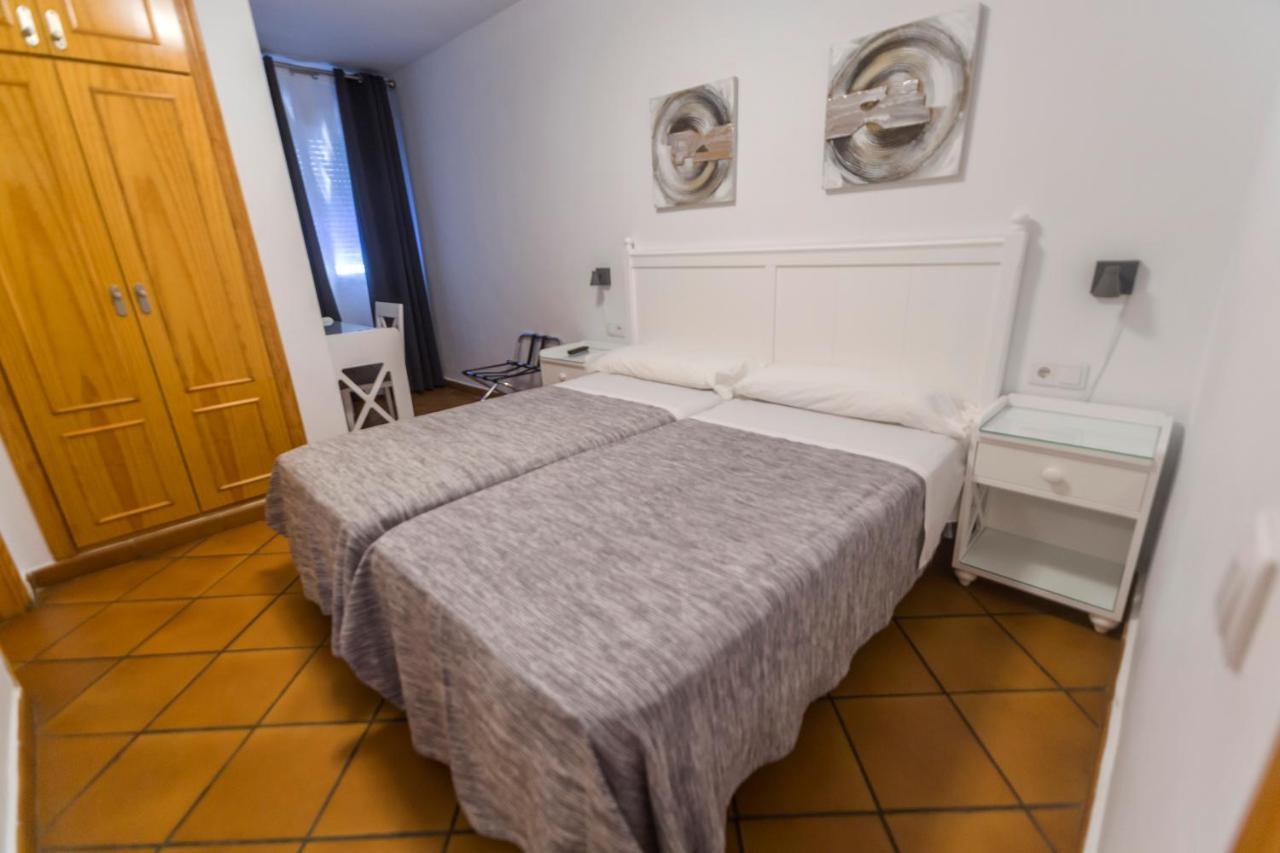 Hostal San Ramon Μαρμπέλλα Εξωτερικό φωτογραφία