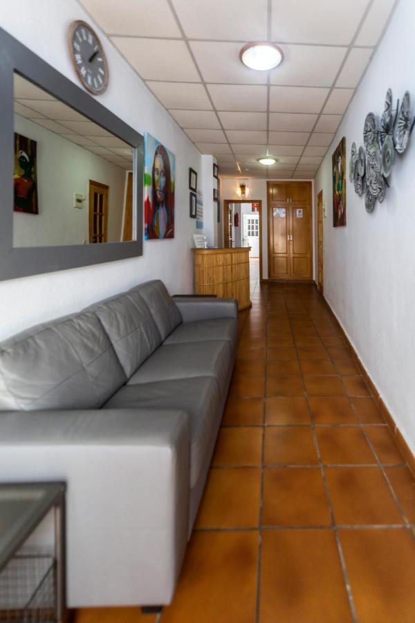Hostal San Ramon Μαρμπέλλα Εξωτερικό φωτογραφία